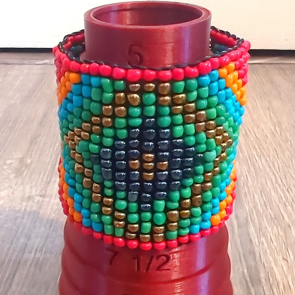 Artisan Mexico Huichol Beaded Bracelet - Picture 5 of 7